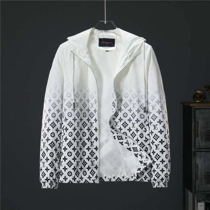 Picture of Louis Vuitton Jackets _SKULVM-3XL3cr6610831941